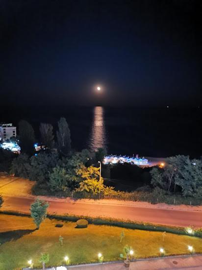 Cabacum Beach Residence Апартамент Голубая Лагуна Βάρνα Εξωτερικό φωτογραφία
